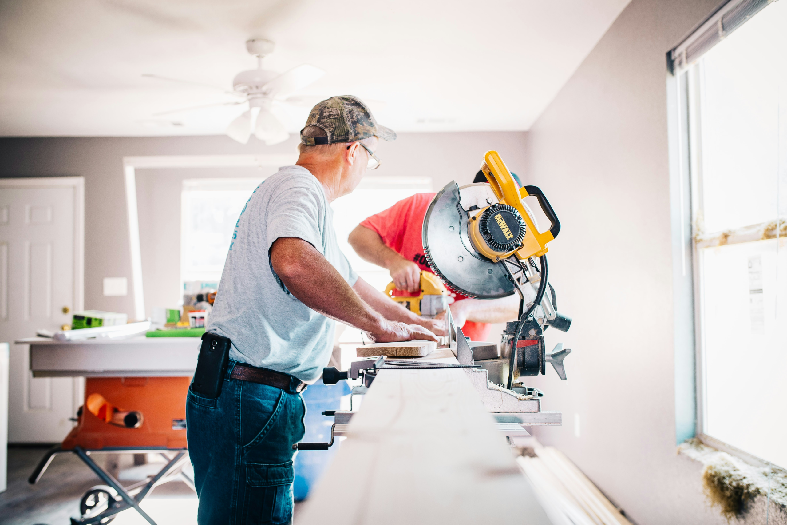 Remodeling Leads in Miami – Unlock Steady Growth for Contractors 4 annie gray WEWTGkPUVT0 unsplash scaled